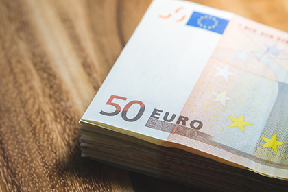 借款人屡次找借口不还款，涉嫌诈骗该如何处理？